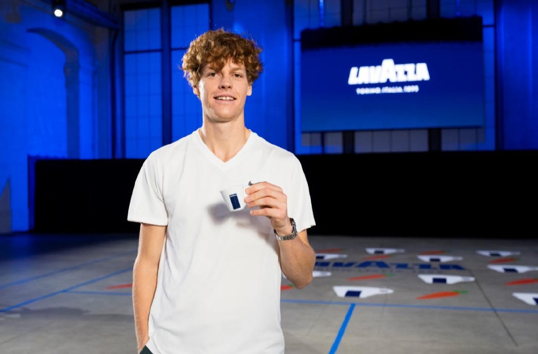 jannik sinner e lavazza